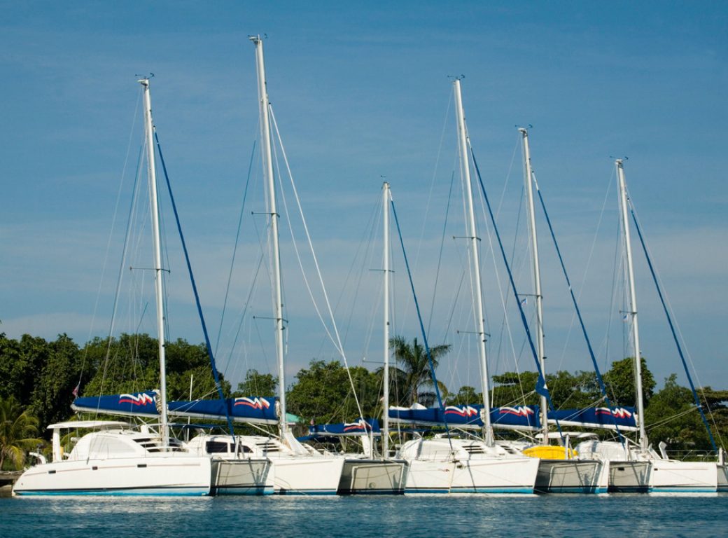 B08EDJ Sailboats moored on Caribbean Sea, Placencia, Stann Creek District, Belize, Central America